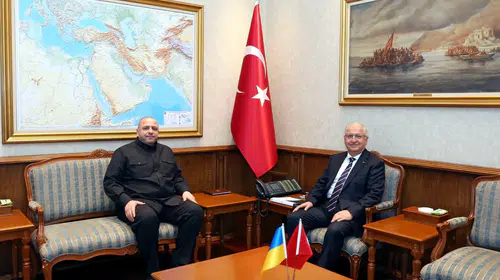 Ankara'da kritik kabul: Bakan Güler, Ukrayna'nın güvenlik zirvesindeki ismi ağırladı
