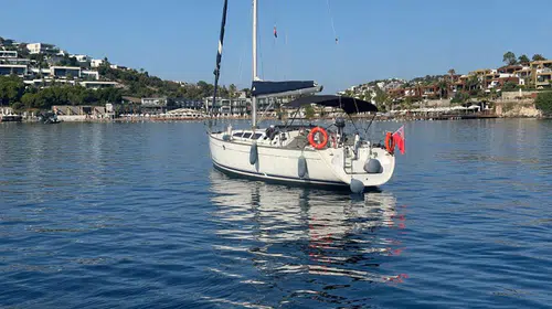 Muğla açıklarında yasa dışı geçiş girişimi engellendi
