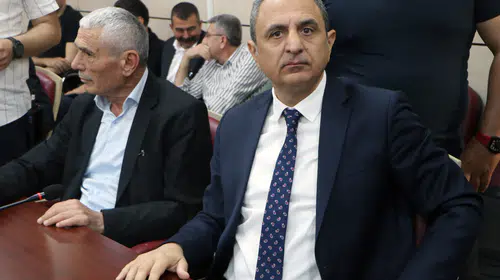 Yüreğir'de yargı kararıyla koltuk değişimi: Başkan vekilliği AK Parti'ye geçti