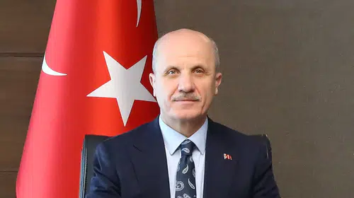 Türk üniversiteleri küresel ligde zirveye tırmanıyor: Dünya üçüncülüğü geldi