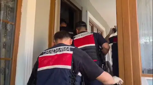 Sakarya'da zehir tacirlerine jandarma darbesi: Tonlarca bonzai ele geçirildi