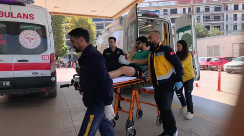 İnegöl'deki trafik kazasında şaşırtan detay: Yaralı sürücü gözlüğünü çıkarmadı
