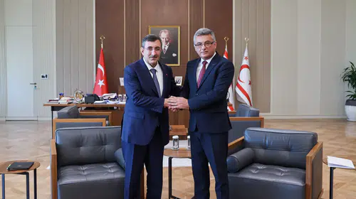 Lefkoşa'da kritik temas: Cevdet Yılmaz'dan üst düzey görüşme