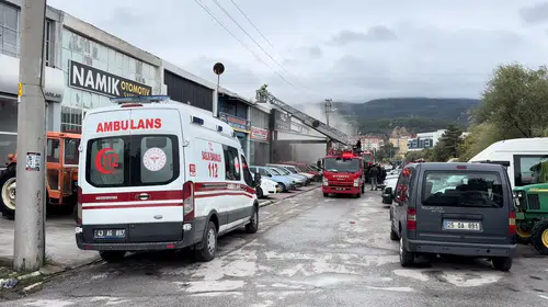 Galericiler Sitesi'nde korkutan yangın: İki iş yeri hasar gördü