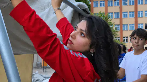 Deprem acısını gönüllü kurtarma neferliğine dönüştürdü: Artık hayat kurtarmak için sahada