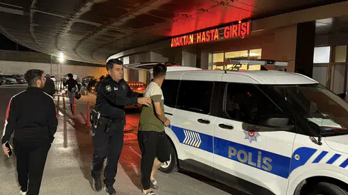 Eskişehir'de dehşet anları: Hareket halindeki araçtan atlayan kadın ağır yaralandı