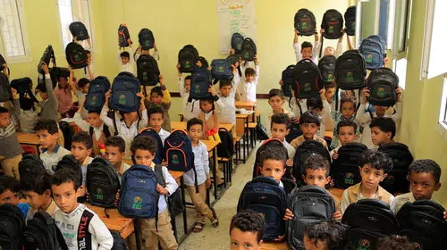 İHH'dan küresel çapta eğitim seferberliği: 22 ülkede 10 bin öğrenciye destek eli