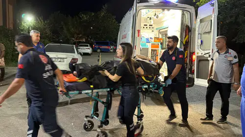 Kahta'da korkunç kaza: Kaldırımda oturan gence otomobil çarptı