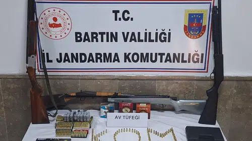 Üç ilde suç örgütlerine ağır darbe: 26 kişi yakalandı