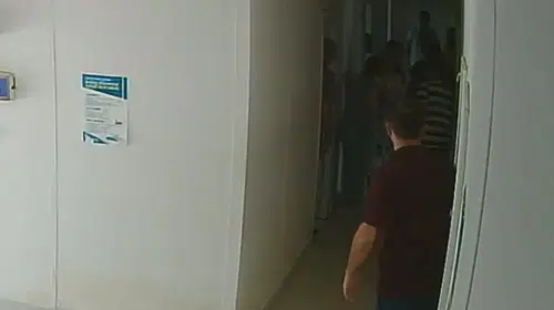 Belediyede saniyelerle yarış: Kraker boğazına kaçan arkadaşını böyle kurtardı