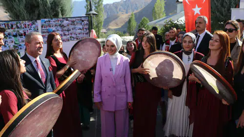 Bakan Göktaş'tan Hakkari'de 'Terörsüz Türkiye' mesajı: Artık hiçbir anne ağlamasın