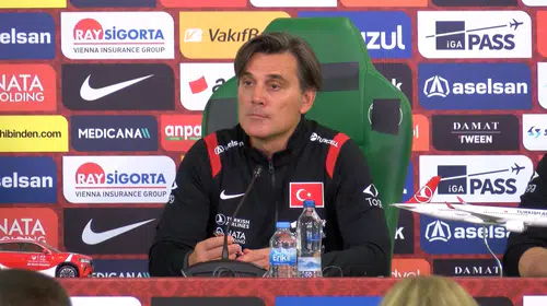 Vincenzo Montella'dan Bursa'da özeleştiri: Islıklanmayı hak ettik