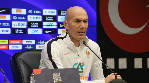 Zidane'dan Türkiye uyarısı: Hak ettikleri yerde değiller