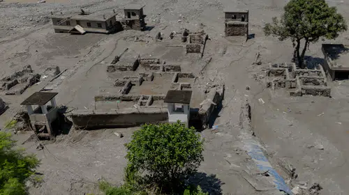 Nepal'de sel felaketinde bilanço ağırlaşıyor: 1344 ölü, binlerce kayıp