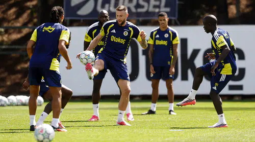 Fenerbahçe'de dev gece: 18 yıllık hasret Roma sınavıyla bitiyor