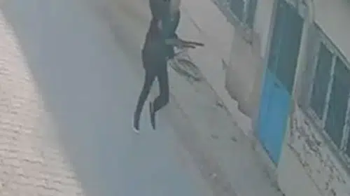 Manisa'daki okul saldırısında yeni detay: Şüphelinin kaçış anı kamerada