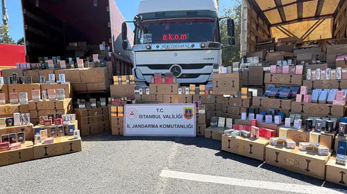 İstanbul'da dev sahte parfüm operasyonu: 200 milyon liralık vurgun engellendi