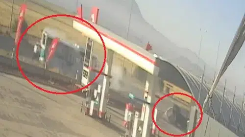 Kayseri'de durak dehşeti: Minibüs otobüse arkadan daldı