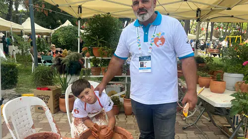 Menemen'de çömlekçilik geleneği: Üç kuşak bir arada dünya şampiyonluğuna yürüyor