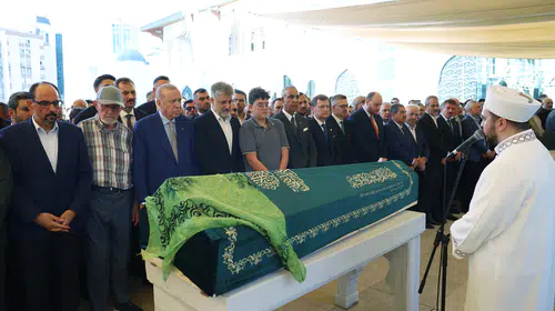 Cumhurbaşkanı Erdoğan'dan acılı aileye taziye: Fatma Zehra Önen son yolculuğuna uğurlandı