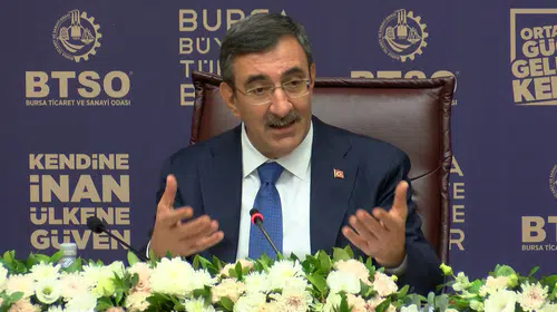 Cevdet Yılmaz'dan ekonomi mesajı: Küresel krizlere rağmen rotamızdan sapmıyoruz
