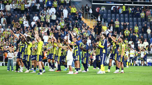 Fenerbahçe'den Kadıköy'de tarihi gövde gösterisi: Eyüpspor'a gol yağmuru