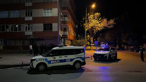 Kayseri'de gece yarısı dehşeti: Bıçaklı kavgada genç yaralandı
