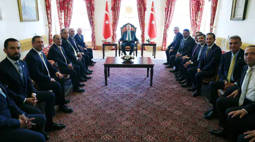 Dolmabahçe'de kritik zirve: Dört büyüklerin başkanları Erdoğan ile bir araya geldi