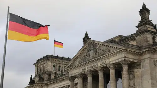Berlin'de Sol Parti rüzgarı: Elif Eralp ile sandıktan birinci çıktılar