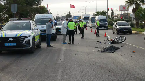 Kilis'te feci kaza: Beton mikseri ile çarpışan motosikletin sürücüsü yaşamını yitirdi