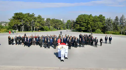 Başkentte 19 Eylül gururu: Vali Canbolat'tan Anıtkabir'de anlamlı mesaj