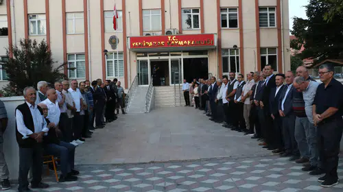 Bakan Çiftçi'nin duygusal durağı: Meslek hayatına başladığı ilçeye geri döndü