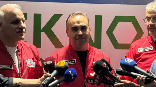 Bakan Kacır'dan Diyarbakır'da teknoloji vurgusu: Gençler geleceği inşa ediyor