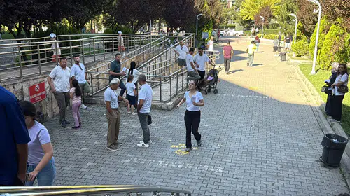 Sınav salonunda nefes kesen anlar: Kapılar kapanmadan saniyeler önce içeri girdiler