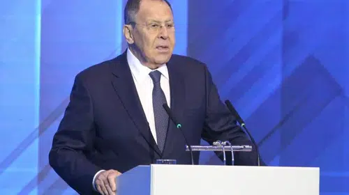 New York'ta kritik diplomasi: Lavrov ve Wadephul masaya oturdu