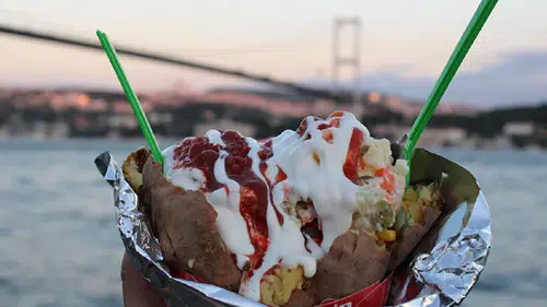 Sokak yemeklerinde büyük tehlike: En riskli 10 yiyecek açıklandı