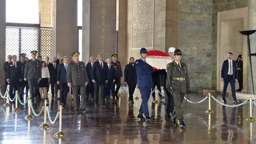 KKTC Cumhurbaşkanı Tufan Erhürman Anıtkabir’i ziyaret etti