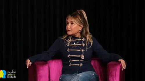 Yonca Evcimik’ten “köpek sesi” tartışmasına tepki: Ben de çocuğunun sesini duymak istemiyorum