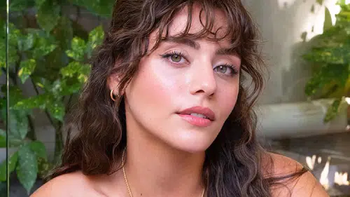 Sıla Türkoğlu’nun lise yıllarına ait fotoğrafı sosyal medyada gündem oldu