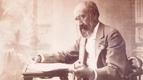 Osman Hamdi Bey’in “Cami Kapısında” tablosu Londra’da 3,6 milyon sterline satıldı