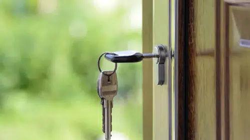 Güvenlik uzmanları uyardı: Anahtar kapıda değil, güvenli bir noktada olmalı