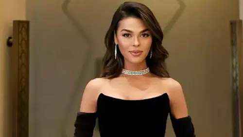 Aslıhan Karalar’ın Riva’daki evi yandı: “Verilmiş sadakamız varmış”