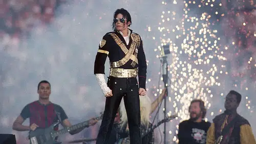 Michael Jackson biyografisi gişede rekor kırdı