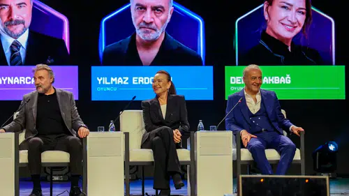 Yılmaz Erdoğan'dan dizi sürelerine sert tepki: "Hem size eziyet, hem bize eziyet"