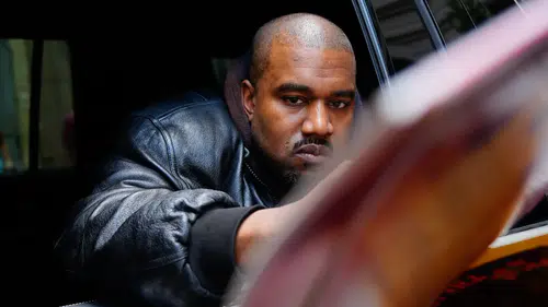 Kanye West’e Avrupa engeli: Fransa ve İngiltere konserleri iptal edildi