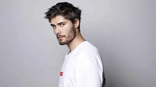 Survivor’da Barış Murat Yağcı şoku: Sakatlık sonrası yarışmadan ayrıldı