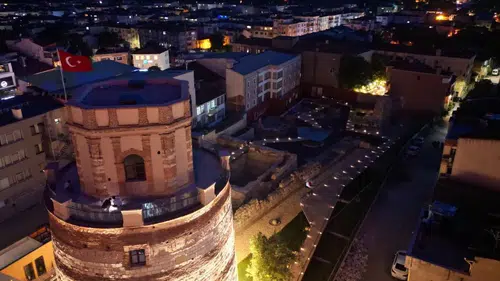 Edirne Makedonya Eski Saat Kulesi restorasyonun ardından yeniden ziyarete açıldı