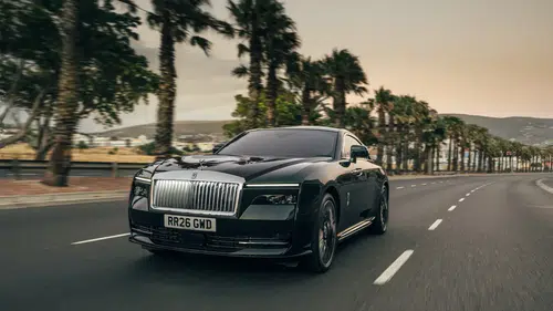 Rolls-Royce Spectre Series II tanıtıldı: Daha güçlü motor ve %18 daha uzun menzil