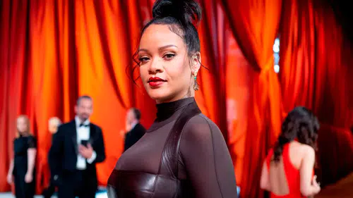 Rihanna, Türkiye'deki "Rianna" marka davasından zaferle ayrıldı