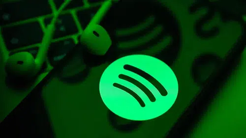 Spotify'dan yapay zekâ hamlesi: Sanatçı profillerine “AI Persona” rozeti geliyor